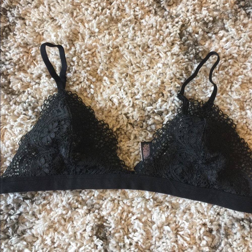 VS bralette